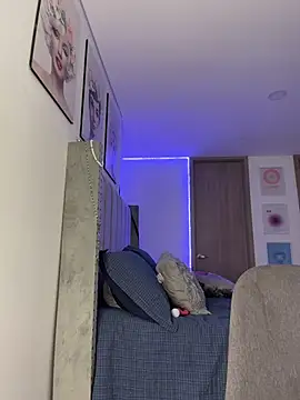 SamVega's cam snapshot