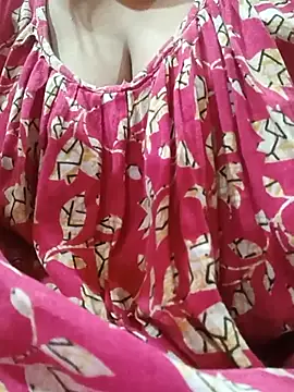 Sweet_Riya69's cam snapshot