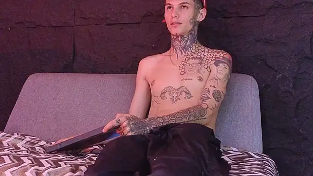 Paulo_527 live sex cam