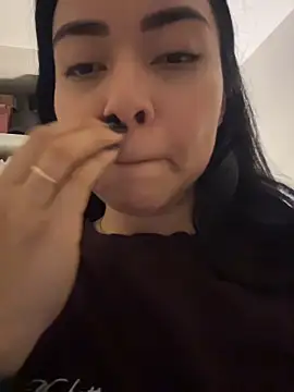 PetitLumiere live sex cam