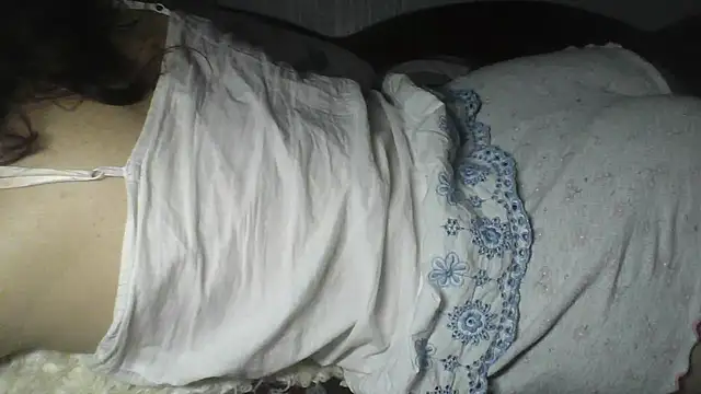 Alma_Evelynne live sex cam