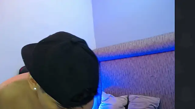 dilan_hott_ live sex cam