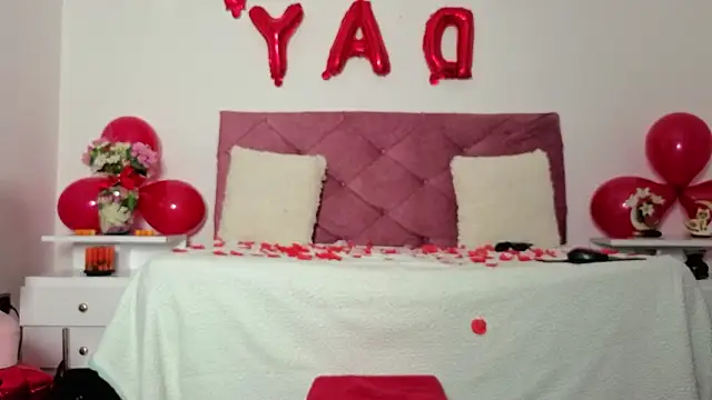 EMILY_ROUSSE71 live sex cam