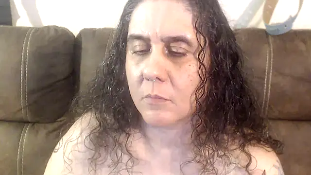 Dreaming_Of_Blue live sex cam