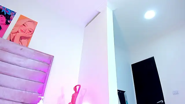 RolyLoren live sex cam