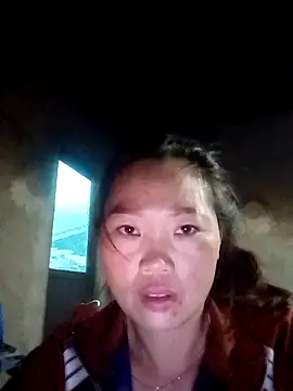 blonde_blg's cam snapshot