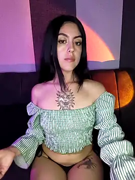 Mazikeen-- live sex cam