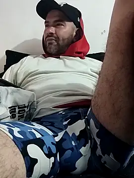 hairyandbigmann's cam snapshot