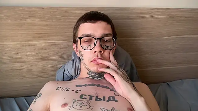 anahori__simon's cam snapshot