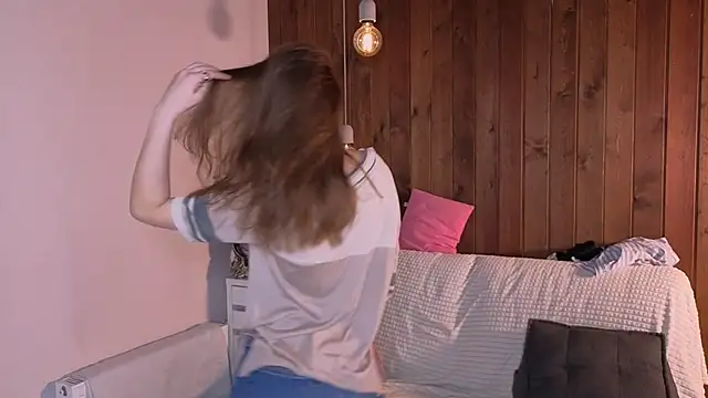 HolliBillig's cam snapshot