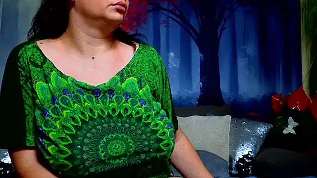 ElizabethEven live sex cam