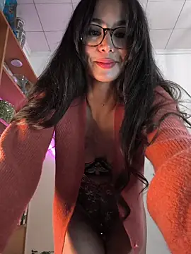 Naughty-Jessie live sex cam