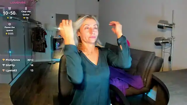 ZoeGrant's cam snapshot