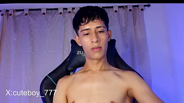 _Danny777 live sex cam