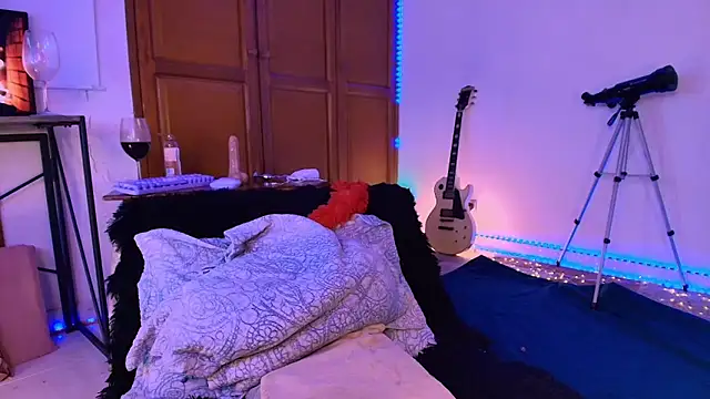 Giantonelawow's cam snapshot