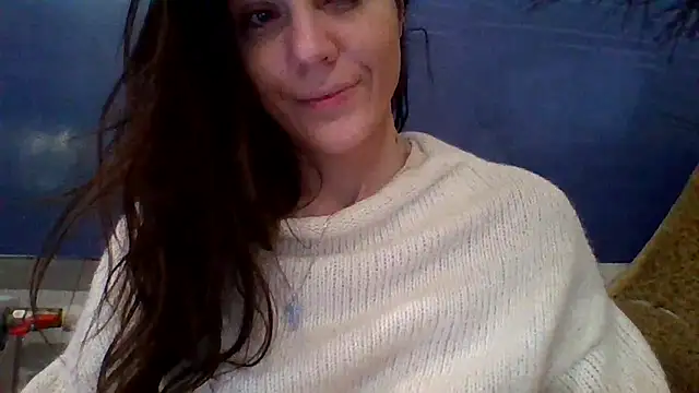 AliceTailor's cam snapshot