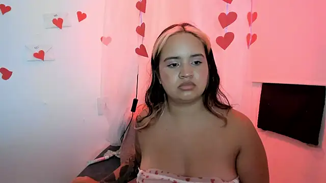 mia_rose_9's cam snapshot