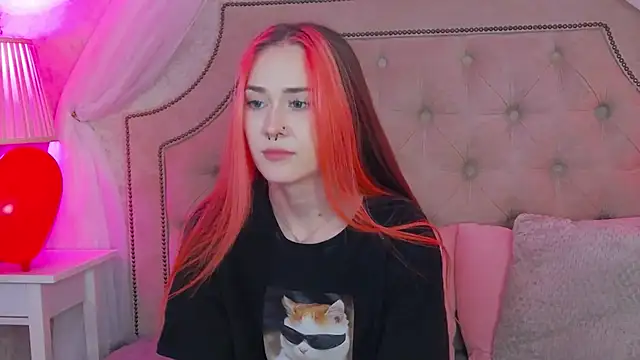 SashaMeow live sex cam