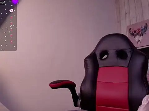 _Rachel_Jones_'s cam snapshot