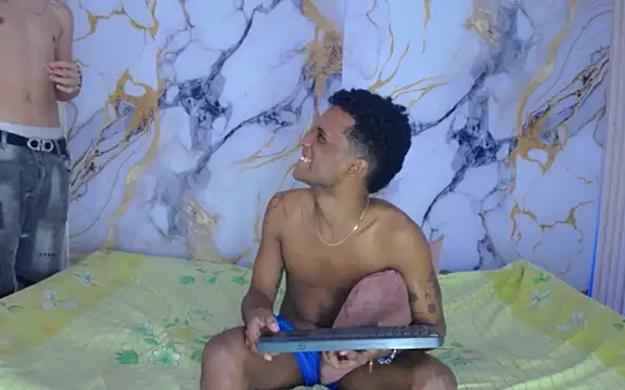 Damian_and_theo live sex cam