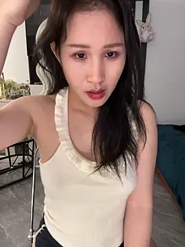 littlesluttycat live sex cam