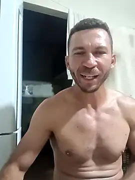 RobertoLuiz84 live sex cam
