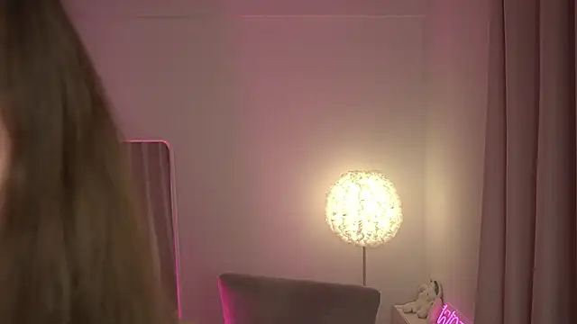 Kate_Cherry's cam snapshot