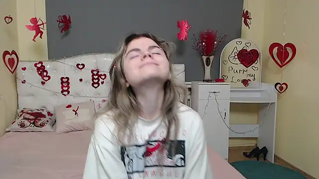 TinaRedly live sex cam