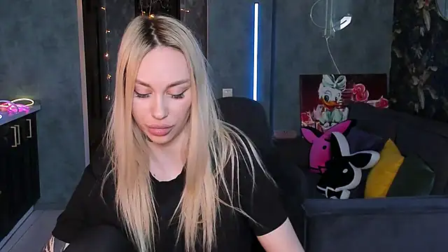 Blckmirrorr live sex cam