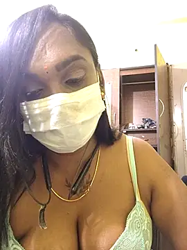 Dharshini98's cam snapshot