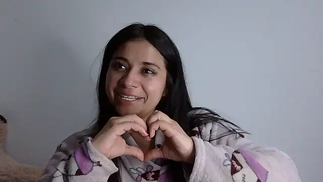 ValerieLove_'s cam snapshot