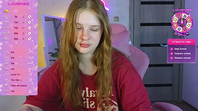 TrissMerigold9's cam snapshot