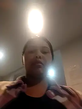 Alessandraa-'s cam snapshot