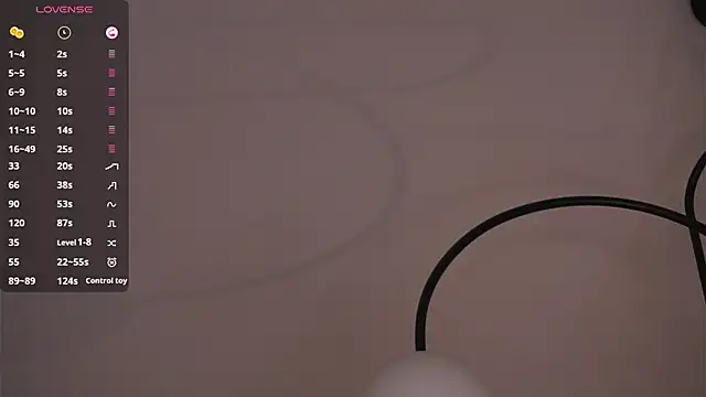 BrynnHolverson live sex cam