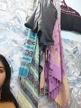 Sania-Love live sex cam