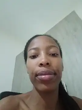 MsParisSmith live sex cam