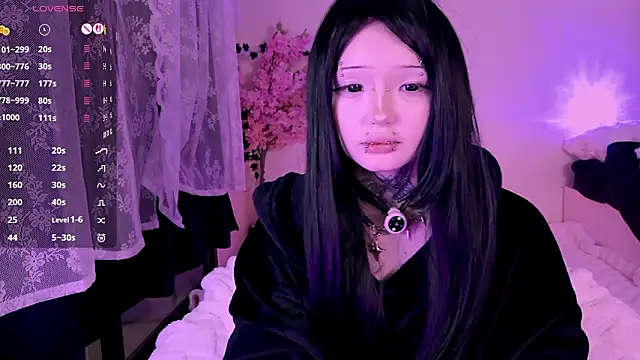 Lein_Bone live sex cam