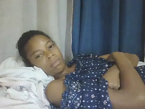 adele-33 live sex cam