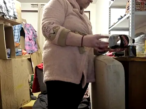 Samantha_Squirt@xh live sex cam