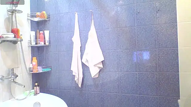 mira_robinsonnn's cam snapshot