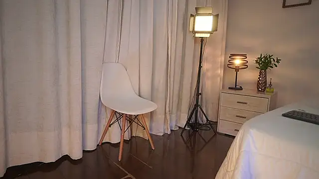 ximena_cortez_03's cam snapshot