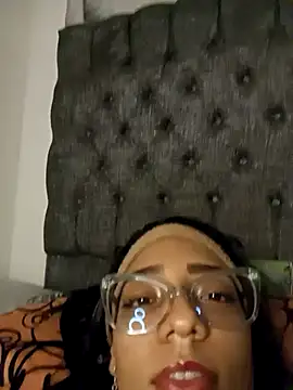 SOL_BITTTCH's cam snapshot