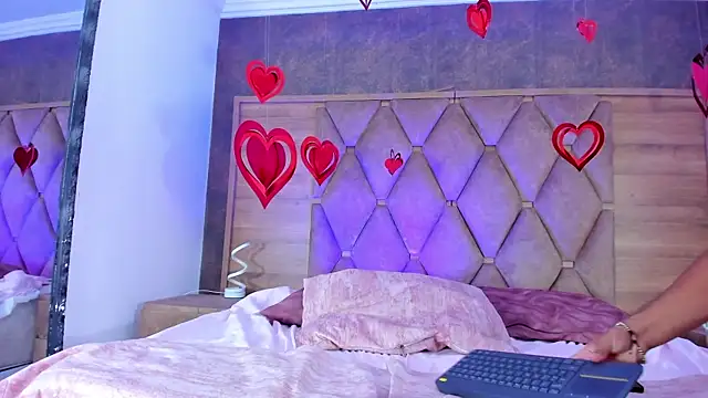 EimyAndMaxi live sex cam