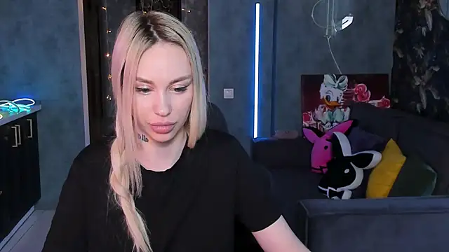 Blckmirrorr live sex cam