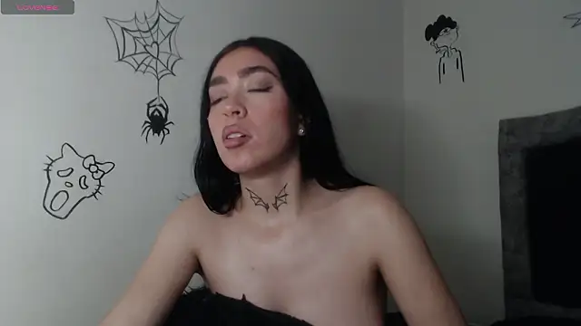 Julieta_De_Los_Angeles live sex cam