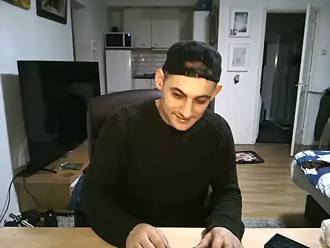 mihaimichael's cam snapshot