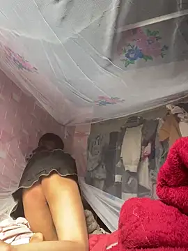 Mina-pusy's cam snapshot