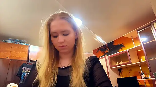 RoseBakeer's cam snapshot