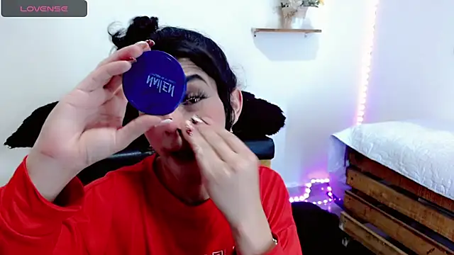 NathalialLooes live sex cam