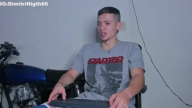 Dimitri_higth420's cam snapshot